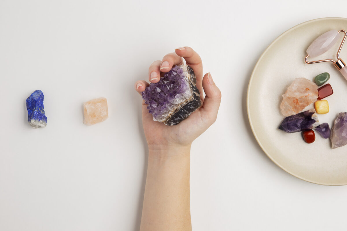 using-crystals-to-enhance-creativity-and-inspiration